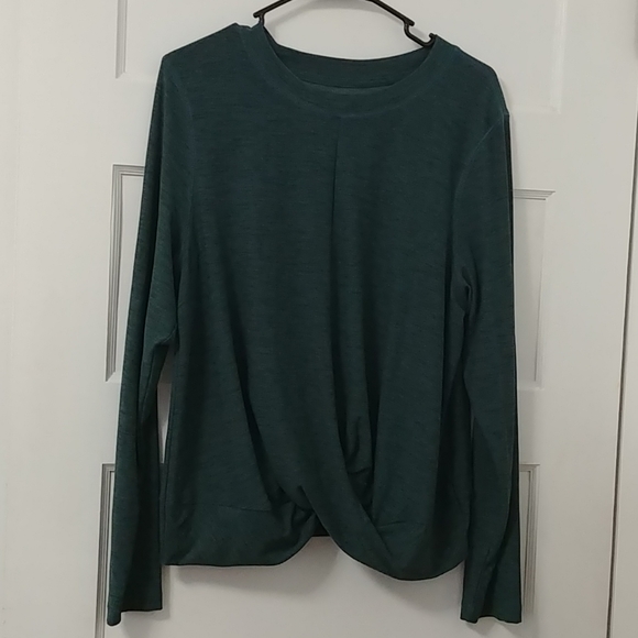 Old Navy Tops - Old navy active top